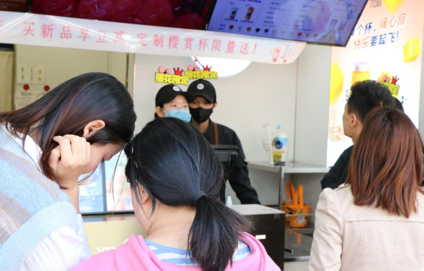 球速体育茶饮：奶茶加盟市场火热，为什么有些人却无法加入
